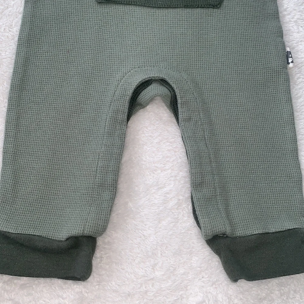 Rabbit + Bear Green Baby Romper with Pocket 6-9M Organic Cotton EUC